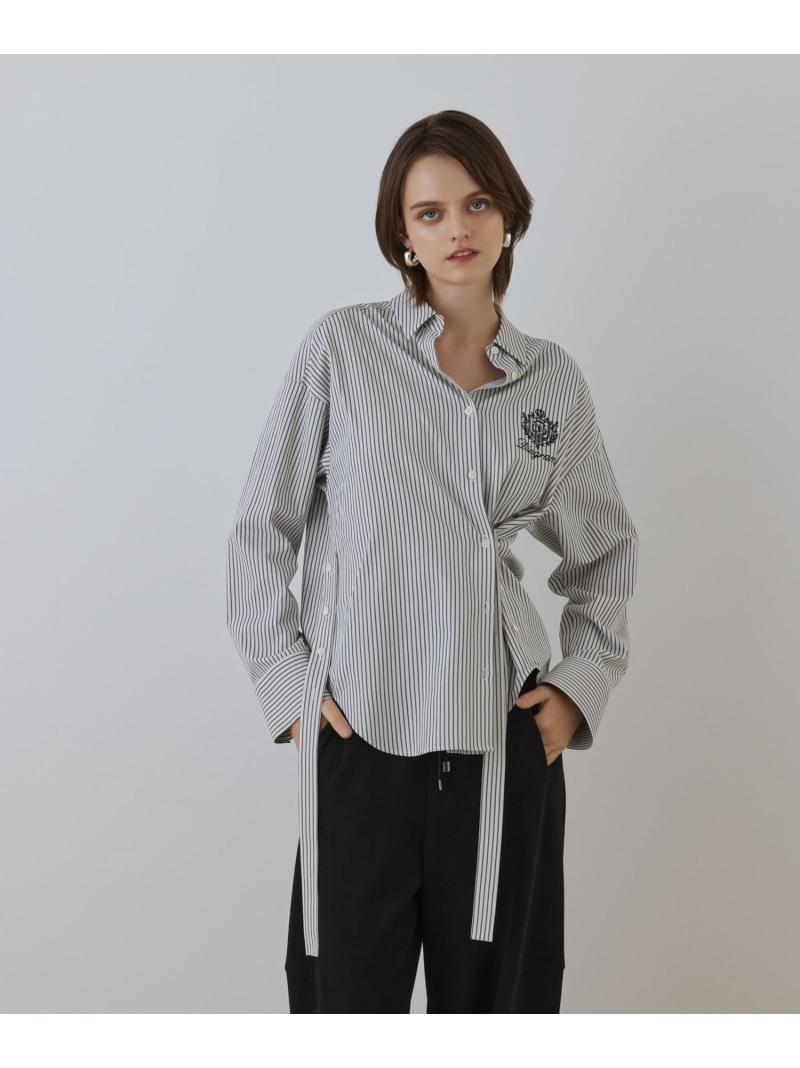 【SALE／50%OFF】エンブレム刺繍シャツ GRACE CONTINENTAL グレースコンチネンタル トップス シャツ・ブラウス ブルー ブラック【RBA_E】【送料無料】[ Fashion]｜gracecontinental／wythecharm