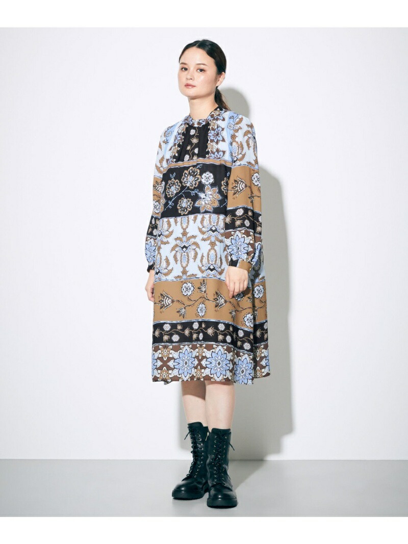 ハイネックサラサボーダープリントドレス Grace Continental グレースコンチネンタル ワンピース ワイシャツワンピース 青 赤いこと 送料無料 Rakuten Fashion Musiciantuts Com