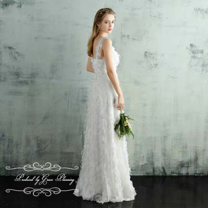 ウエディングドレス フェザーモチーフ ロング丈 アンクル丈 ミモレ丈 海外挙式 ロング丈 二次会 Weddingdress 花嫁ドレス ミモレ丈 ブライダルフォトにオススメ 611 2タイプ 着丈が選べます ウェディングドレス 二次会 白 ロング丈 ミモレ丈 アンクル丈 フェザー