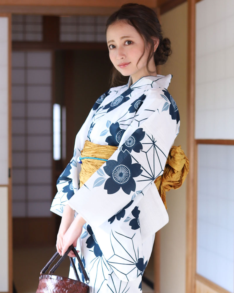 楽天市場 浴衣2点セット 浴衣 帯 紺 白 黄色 鉄線 麻の葉 モノトーン ゆかた館 グレース