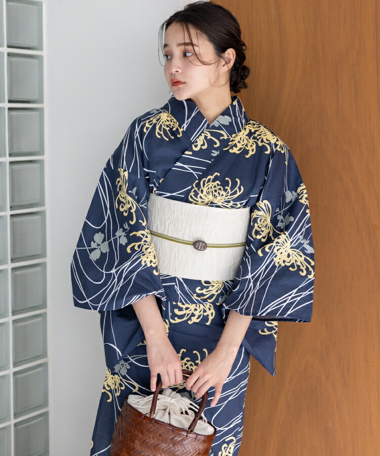 水筋に乱菊 こだわり浴衣 5点書き割り (浴衣/帯/サボ/腰紐/着付け小冊子) 浴衣 レディース 浴衣 書き割り 紺 米国海軍 黄色 菊