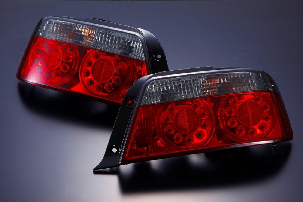トヨタチェイサーＪZX100テール左右 JZX100 チェイサー後期 純正テールランプ左右セット（送料無料