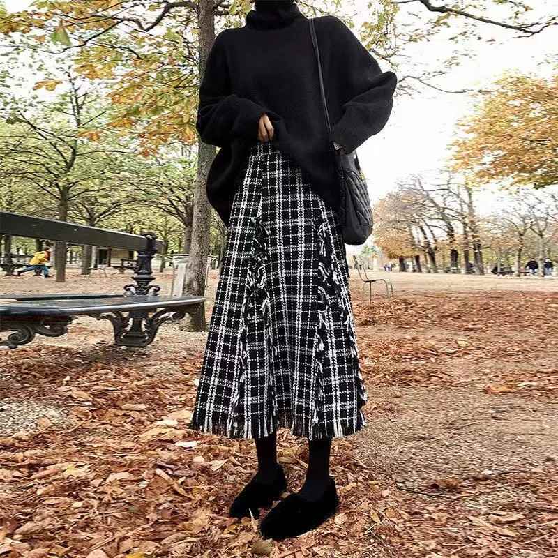 レディース セットアップ ツーピース 上下セット トップス ニット セーター プルオーバー スカート フレアスカート ロングスカート ロング 長袖 ドロップショルダー 萌袖 タートルネック ワイド ニット フリンジ かわいい 大人可愛い シンプル カジュアル おしゃれ｜gramaria