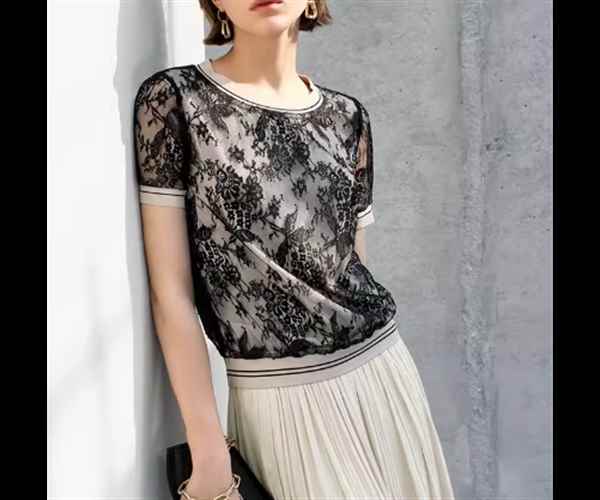 レディース トップス カットソー プルオーバー Tシャツ ミドル丈 半袖 ラウンドネック ストレート ドッキング フェミニン レース かわいい 大人可愛い きれいめ カジュアル 上品 おしゃれ かっこいい ガーリー 個性的 エレガント キュート ラグジュアリー 豪華 シック