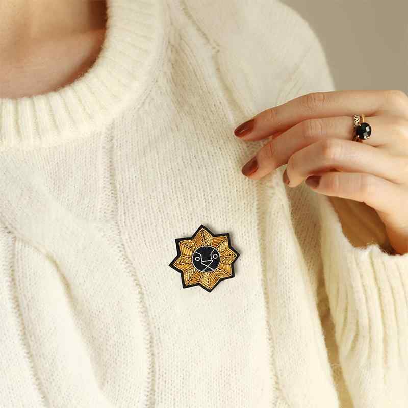 刺繍 ブローチ レディース インド 12星座 バッジ ピン アクセサリー ファッション ジュエリー ゴールド