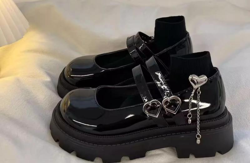 ストラップ ベルト パンプス レディース シューズ 大きいサイズ JK 厚底 万能 レザー 春秋 ブラック