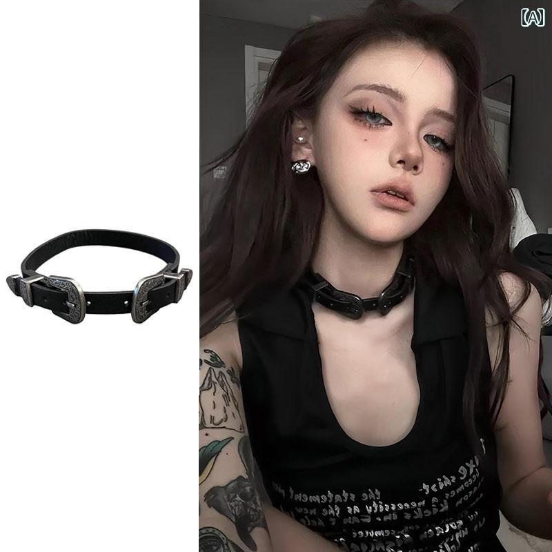 Segredo Lacrado*ブラセット&チョーカー&ベルト*DECOTE V PRETO 黒コーデ エッジィチョーカー&ペンダントセット その他|黒コーデ