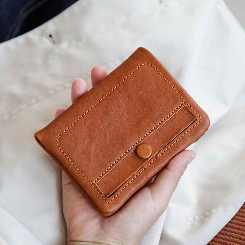 紙入れ メンズ なめし革 ウォレット レディース 二人組 バックル 折りたたみ 打ちきり具 レトロ 駱駝 赤銅色 黒いこと