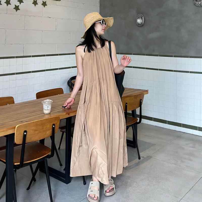 ワンピース レディース 夏 高級感 フレンチロマンチック プリーツ ロング丈 マキシ丈 ホルターネック ノースリーブ ゆったり リラックスフィット カジュアル デイリー 通勤 オフィス ポリエステル 形態安定 Aライン カーキ ネイビー