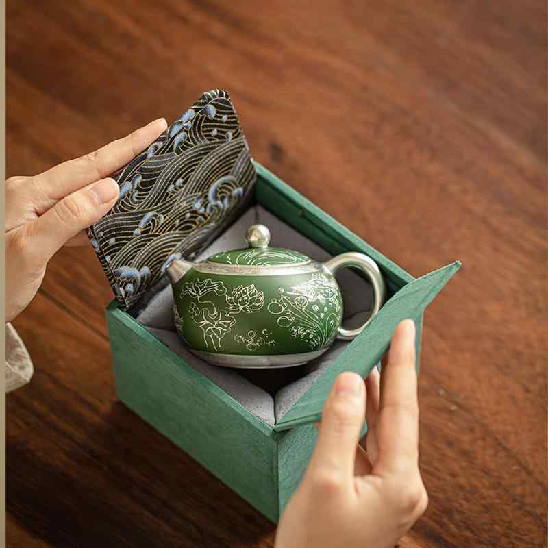 楽天市場】【逸品茶器】龍泉窯青磁 鯉茶杯茶杯 茶器 金魚 青磁 中国