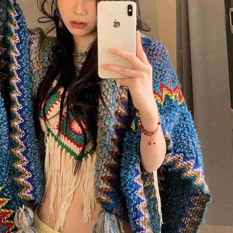 ポンチョ 男女兼用 民族柄 エスニック 厚手 ニット フリンジ レトロ 袖付き ショール ストール 春 秋 暖か 防寒 大判 ロング丈 超ロング 旅行 リゾート トラベル 羽織り 多色展開