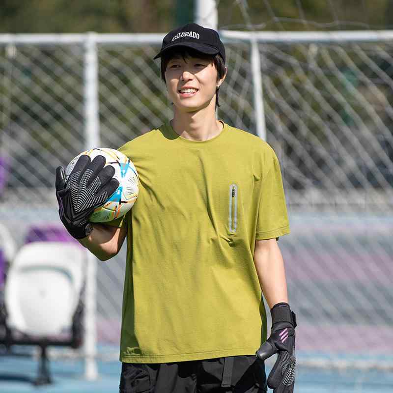 Tシャツ メンズ 半袖 男女兼用 アウトドア スポーツ フィットネス ランニング 軽量 薄手 接触冷感 UVカット 速乾 吸湿速乾 ポリエステル クルーネック 無地 夏用 普段使い デイリーユース