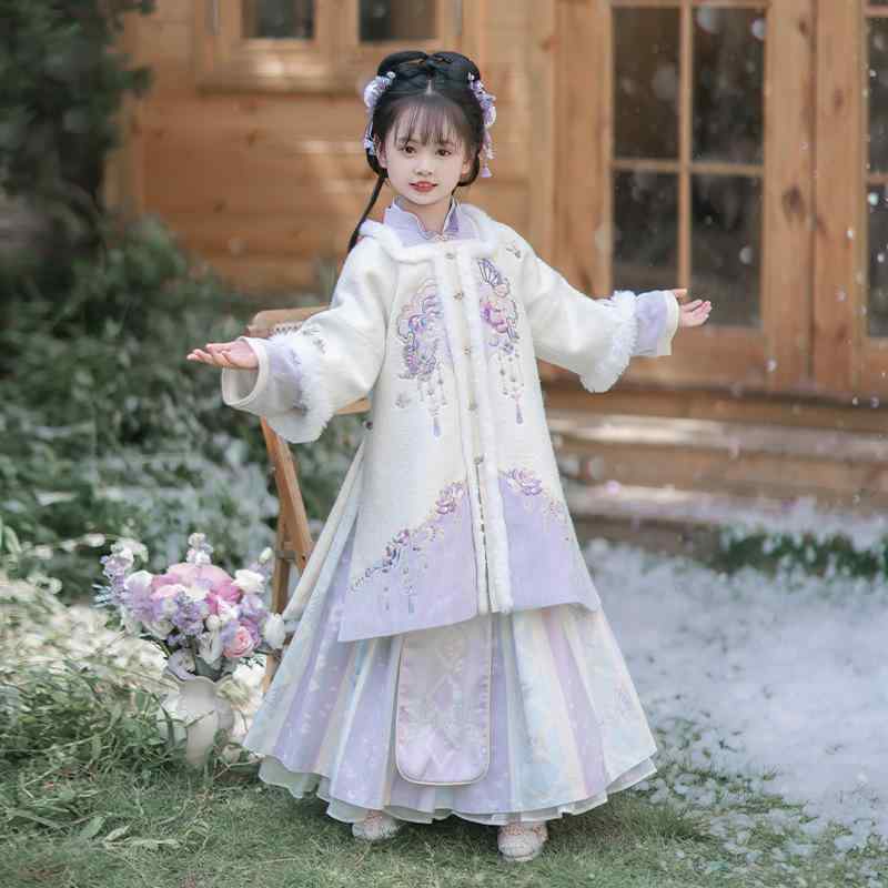 衣装 子供 女の子 キッズ 女児 ベビー 漢服 中国伝統衣装 馬面スカート プリーツスカート 中国風 中華風 冬物 冬用 起毛素材 柔らかい 撮影用 記念撮影 写真撮影