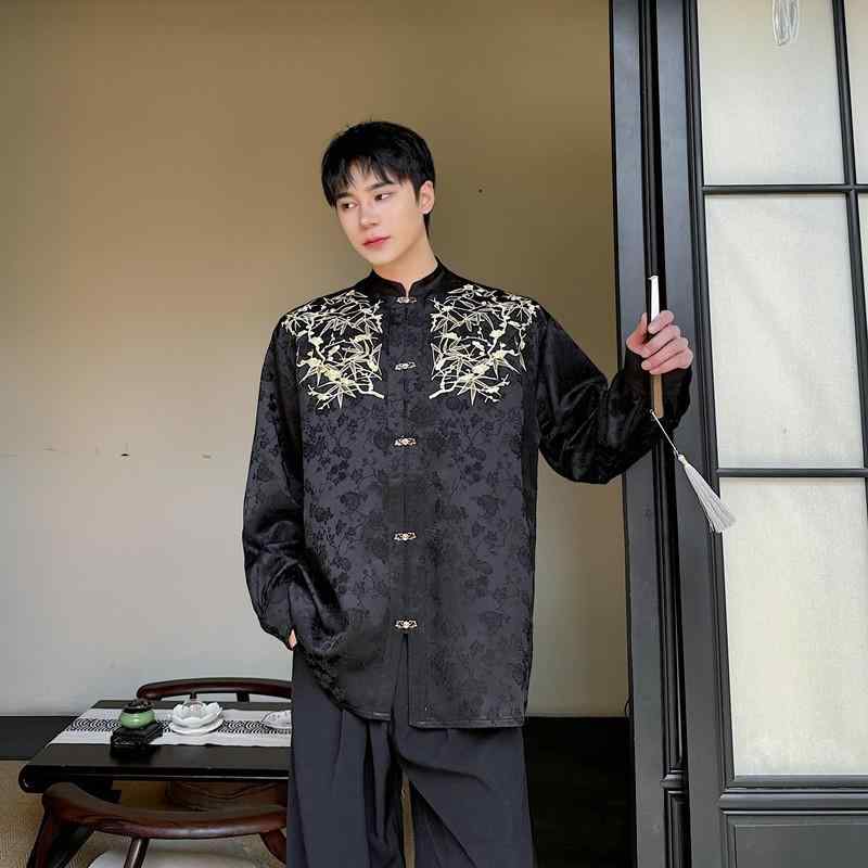 プルオーバー メンズ 成人男性用 新中式 瀬戸もの風 組み換える 唐装風 照明ランプ色合い 飾りつけ名取り草 ジャかばい立て織り 刺しゅう 花柄 錦織り 光輝感 繻子 薄っぺら 羽織り ゆったり ルーズフィット 長袖 ポリエステル 心地よい 黒いこと 年月 トップス