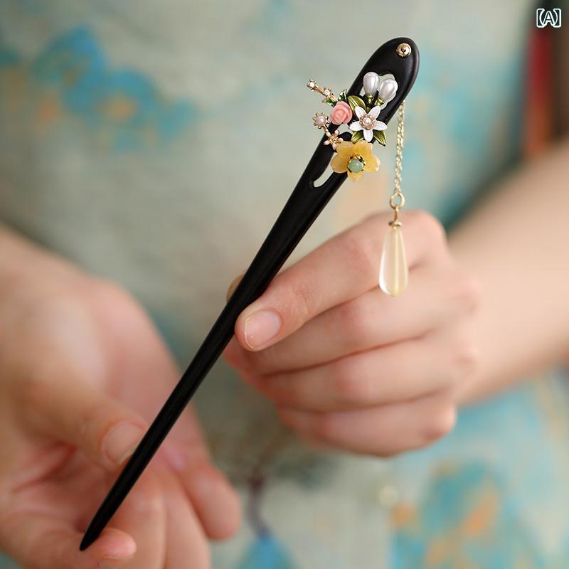 かんざし レディース 古風 レトロ アンティーク調 タッセル フリンジ 黒檀木 木製 仕様 髪飾り ヘアスティック アップヘア 盤髪 まとめ髪 中国風 エスニック 着物 和装 浴衣 結婚式 パーティー 上品 エレガント