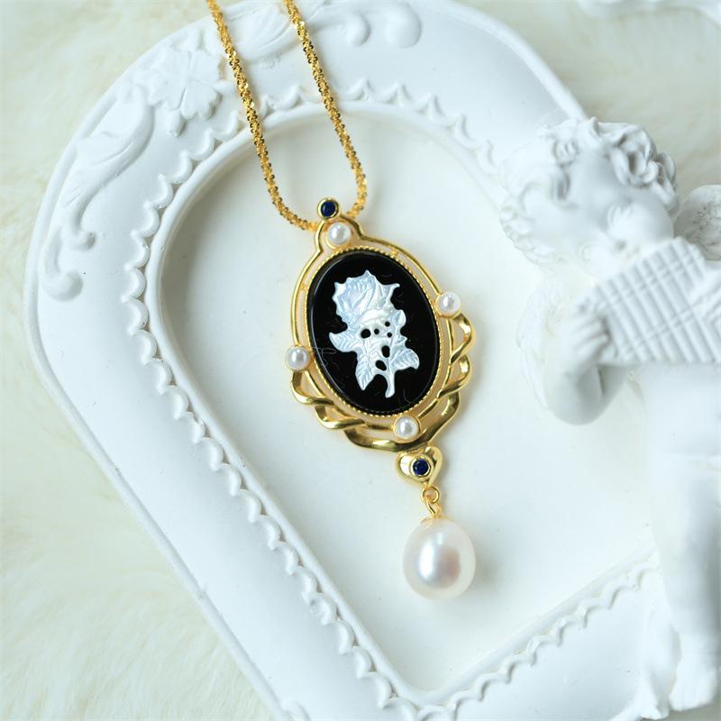 ネックレス S925シルバー 18K金メッキ 貝殻彫刻カメオ 真珠 花柄モチーフ ペンダントトップ 高級感 ヴィンテージ レトロ アクセサリー