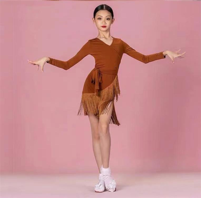 ダンスウェア 女の子 キッズ ジュニア ラテンダンス 競技会 練習用 レッスン着 発表会衣装 プロ仕様 伸縮性 ストレッチ素材 秋冬 長袖 ミドルスリーブ ブラック レオタード ワンピース オールインワン