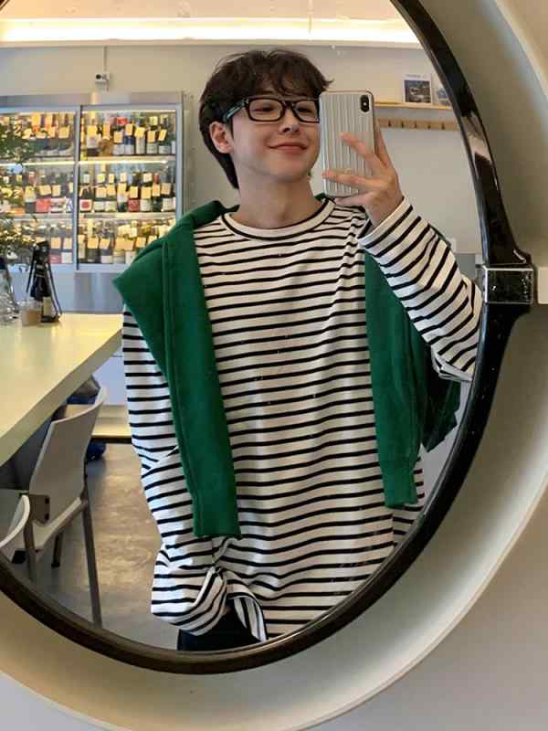 Tシャツ メンズ 長袖 ボーダー クルーネック 綿100 ゆったり リラックスフィット ドロップショルダー プルオーバー トップス 韓国ファッション 秋服 普段使い｜Grams店 8,488円