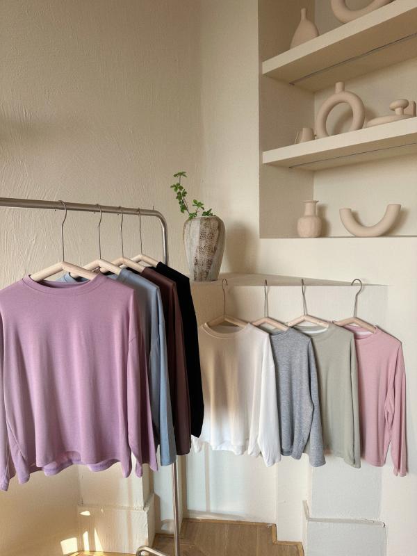 Tシャツ キッズ 男の子 女の子 長袖 UVカット 日焼け対策 トップス コットン 綿95% 吸汗速乾 伸縮性 ソフトタッチ 丸首 クルーネック カジュアル 通学 普段使い スポーツ インナー