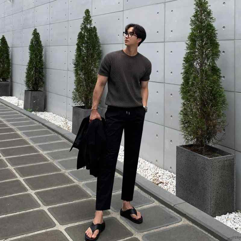 眼鏡フレーム 男女兼用 高級感 超軽量 黒縁 ブラック 楕円形 伊達メガネ すっぴん隠し 小顔効果 近視用 度付きレンズ対応 シンプル ファッション 普段使い オフィス