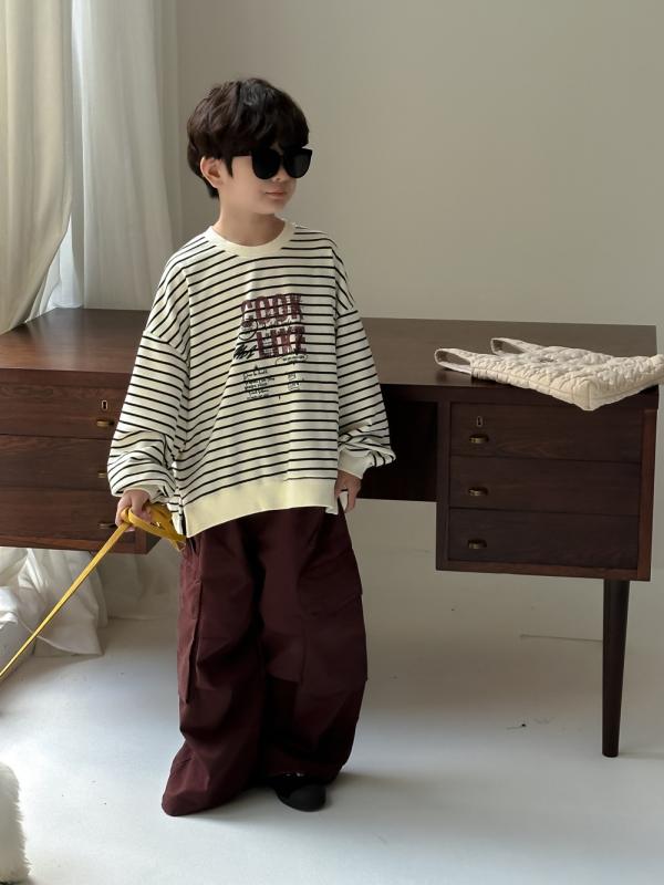 トレーナー 男の子 韓国ファッション 英字プリント ボーダー柄 クルーネック ゆったり ビッグシルエット 長袖 ロングスリーブ トップス 綿 コットン 柔らかい肌触り