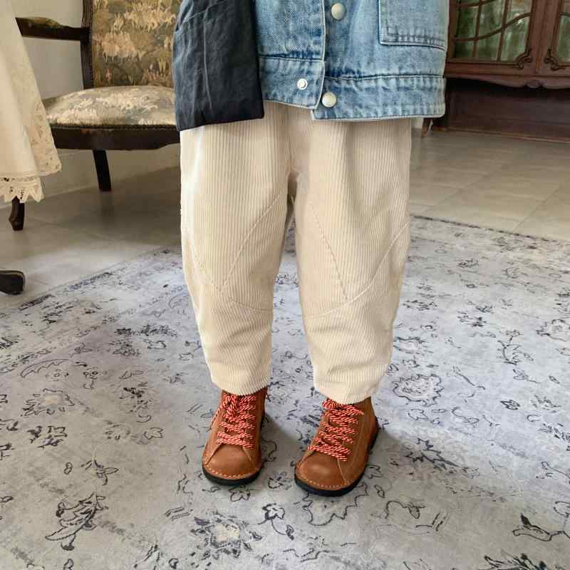 パンツ キッズ 男の子 女の子 韓国ファッション コーデュロイ 厚手 裏起毛 切り替えデザイン ロングパンツ 暖かい 防寒 保温性 通園 通学 普段使い カジュアル 綿素材 アイボリー ブラウン ボトムス