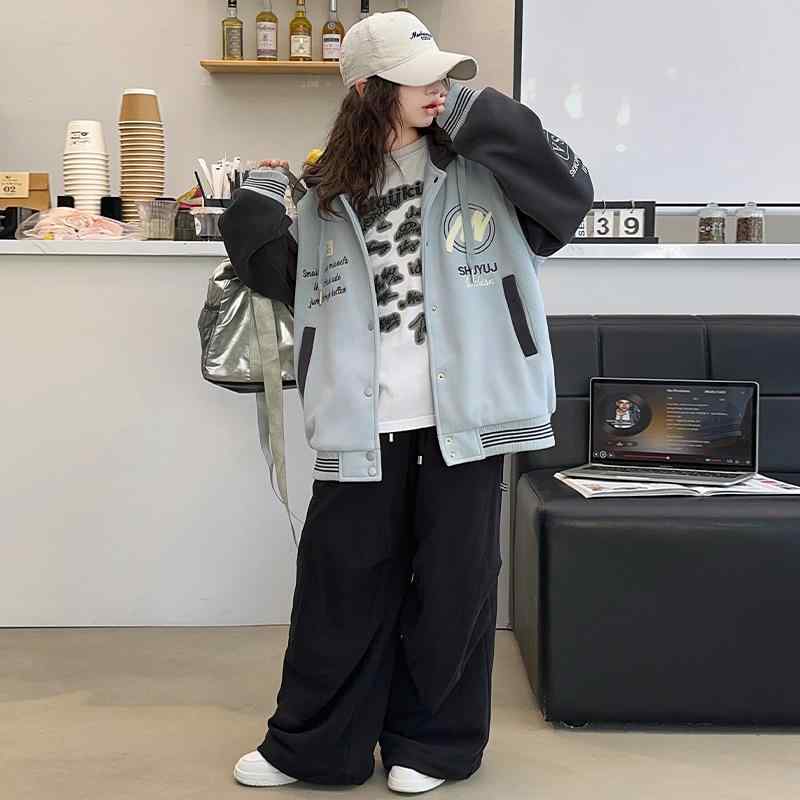 ジャケット ガールズ キッズ ジュニア アウター スタジャン ブルゾン パーカー フード付き 長袖 ゆったり ルーズフィット 綿 カジュアル 韓国風 おしゃれ 春 秋 ロゴ ピンク ブルー ブラック 通学 普段使い