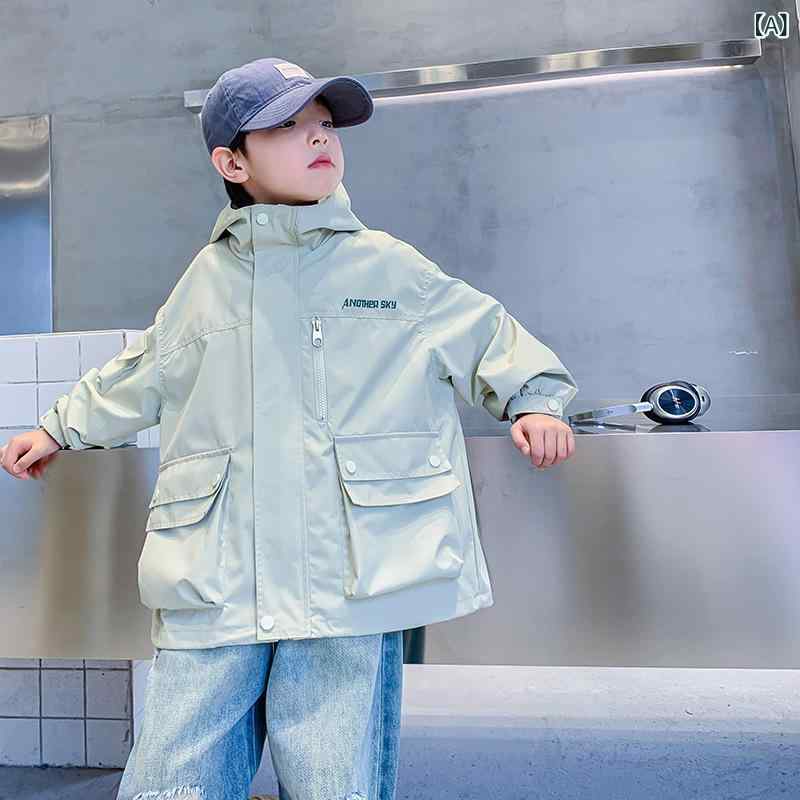 キッズ 男の子 中大サイズ フード付き ジップアップ ジャケット 秋 春 長袖 ロゴプリント ポリエステル カジュアル 韓国風 ショート丈 柔らかい 普段使い 通学 お出かけ おしゃれ かわいい ライトグリーン モスグリーン