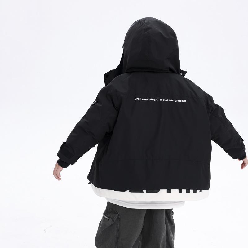 キッズ 男の子 ジュニア ダウンジャケット 冬物 おしゃれ かっこいい フェイクレイヤード 重ね着風 ウィンドブレーカー 防風 フード付き パーカー 厚手 暖かい 防寒 ショート丈 ゆったり ビッグシルエット ダウン ポリエステル アウター|Grams店