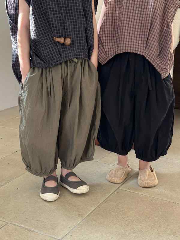 パンツ 子供 男の子 女の子 ベビー キッズ 再生繊維 ランタンパンツ バルーンパンツ 薄手 ゆったり ルーズ 防蚊 九分丈 ハイウエスト 夏 カジュアル 普段使い 黒 カーキ ライトグレー