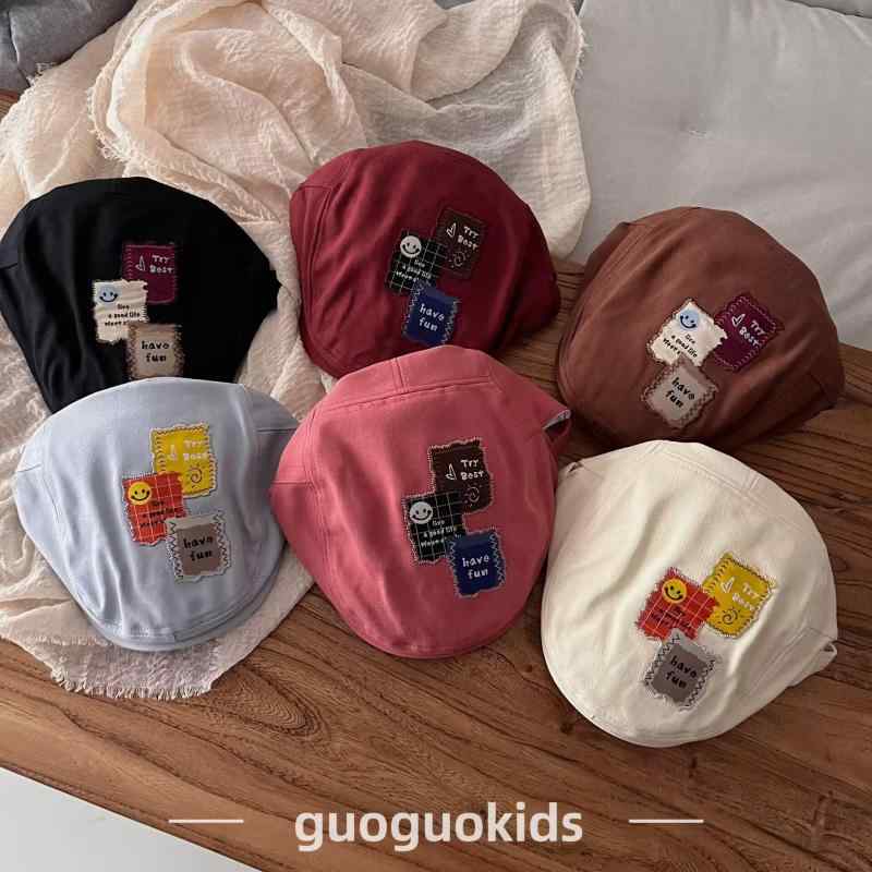 ベレー帽 キャップ 親子 キッズ 男の子 女の子 パッチワークデザイン ストリート 個性的 コットン 綿 春秋 お洒落 かわいい 日よけ 紫外線対策 UVカット 通気性 ベージュ
