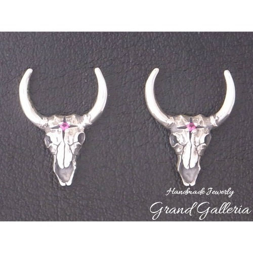 【貨物輸送無料】 【両耳】【Grand Galleria グランドガレリア】  バッファロースカル ピアス 天然石 誕生石 しろがね色 しろがね色付属品 しろがね色925 御手々御手伝いさん 手作り メンズ 彼 生まれ落ちる日 差し上げ物 差し上げ物荷拵え