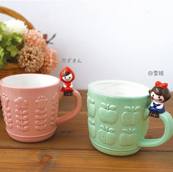 【はちこ様】専用・赤/青、各360ｇ＆マグ2個≪リクエスト特割特価≫ 楽天市場】おすわりマグ 赤ずきん デコレ decole オトギッコ otogicco