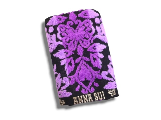 【楽天市場】アナスイ ANNA SUI ロゴ刺繍入り ファイスタオル 日本製(今治) シルバー刺繍 バタフライ柄 蝶 パープル：Grande shop