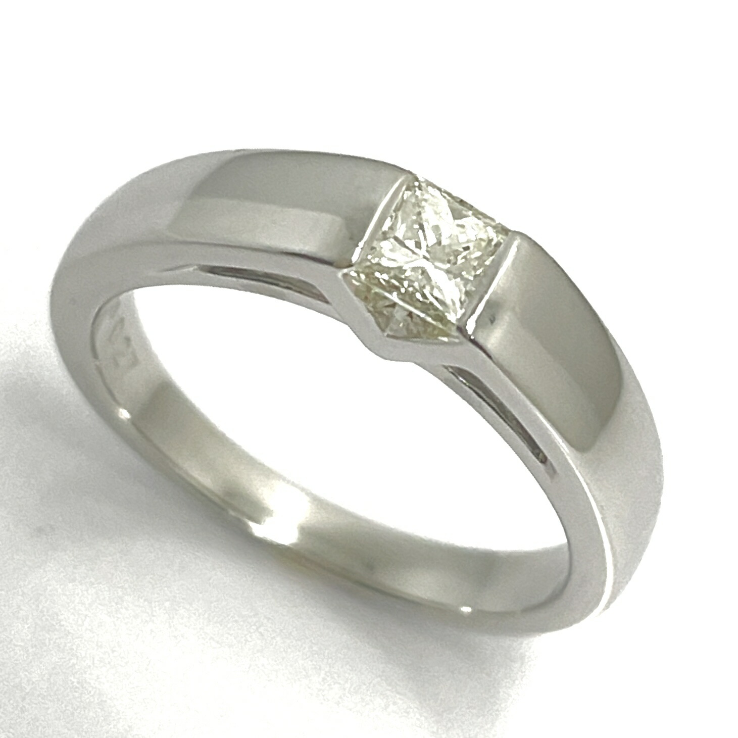 専用JG300★高級 TASAKI ダイヤモンド0.46ct プラチナ リング 楽天市場】【TASAKI】タサキ 田崎真珠 ダイヤモンド 0.41ct (H VS2