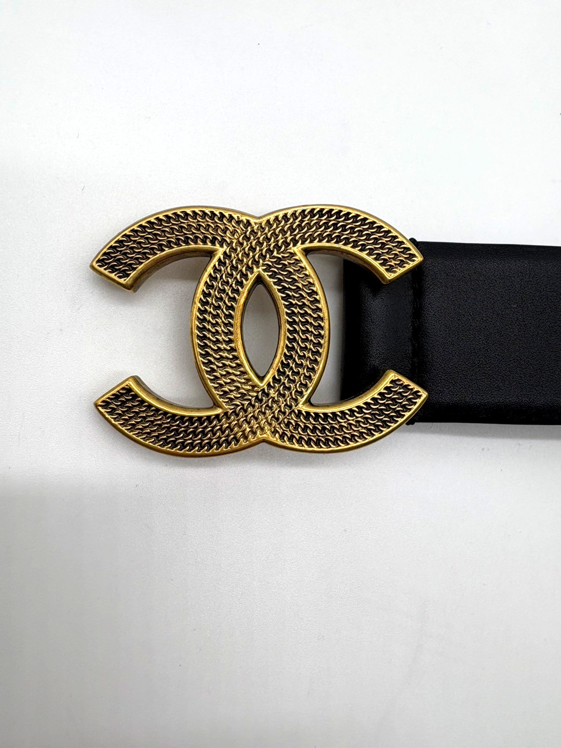 極美品✨シャネル　チェーンレザーベルト ゴールド金具　キルティング　ココマーク 未使用級✨シャネル チェーンレザーベルト ゴールド金具