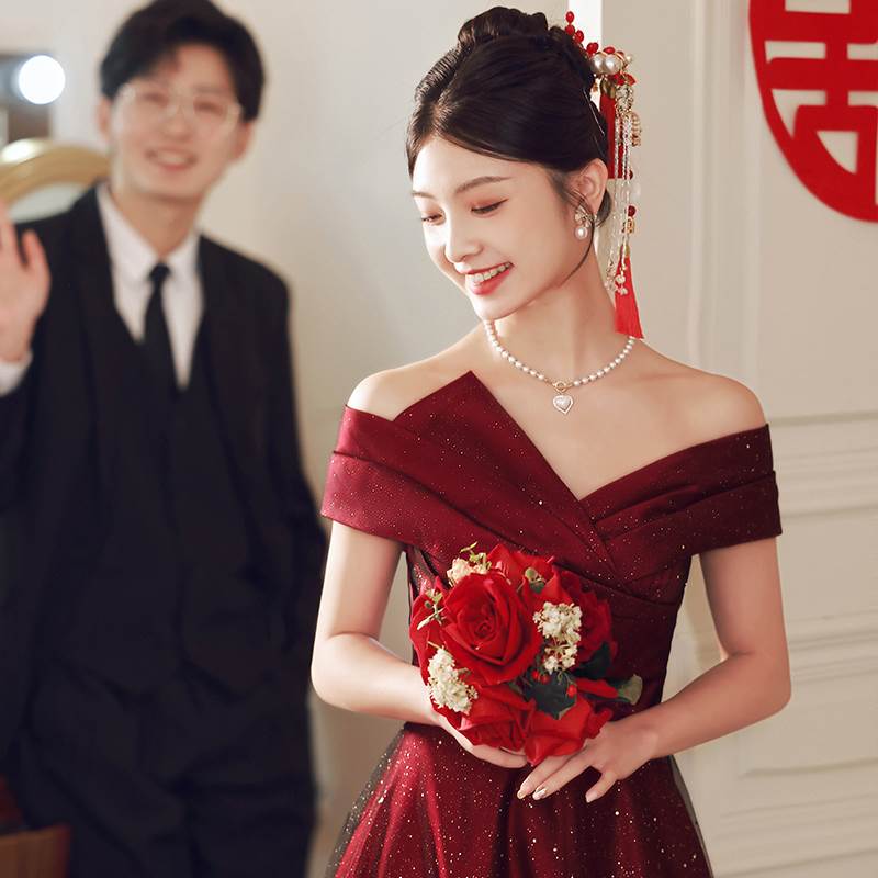 ドレス ワンピース ウェディング パーティー 結婚式 二次会 披露宴 演奏会 発表会 ステージ 舞台 フォーマル キャバ ダンス 衣装 謝恩会 演劇 ラウンジ クラブ ロング 半袖 オフショル スリム 細身 Aライン 透け感 シースルー 可愛い きれいめ 大人可愛い 上品 おしゃれ
