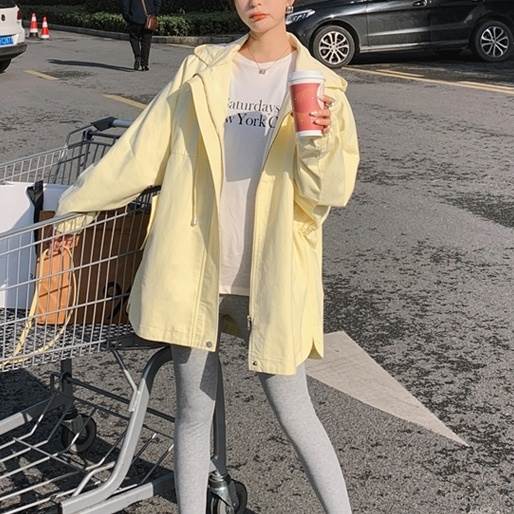 レディース アウター 厚地の外套 前食い違い ウィンドブレーカー 山岳パーカー 長袖 ハイネック ボンネット 広々とした 女子らしい ジッパー 衣嚢 名取り草 薄っぺら 可愛らしい 成年者好いたらしい 好いたらしいめ 分かりやすい 心地好い 窈窕たる 今めかしい かっこいい こなれ感 惜しみ無い マニッシュ 主人公級
