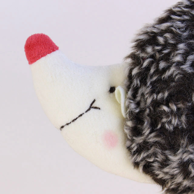 ケテクルーゼ ドーナツはりねずみ ポール ぬいぐるみ ベビー 洗濯 洗える 洗う ドイツ ブランド 知育 赤ちゃん かわいい 人気 ふわふわ 0歳 1歳 2歳 3歳 男 女 子供 こども お祝い 出産祝い 誕生日 こどもの日 ひなまつり クリスマス ギフト プレゼント