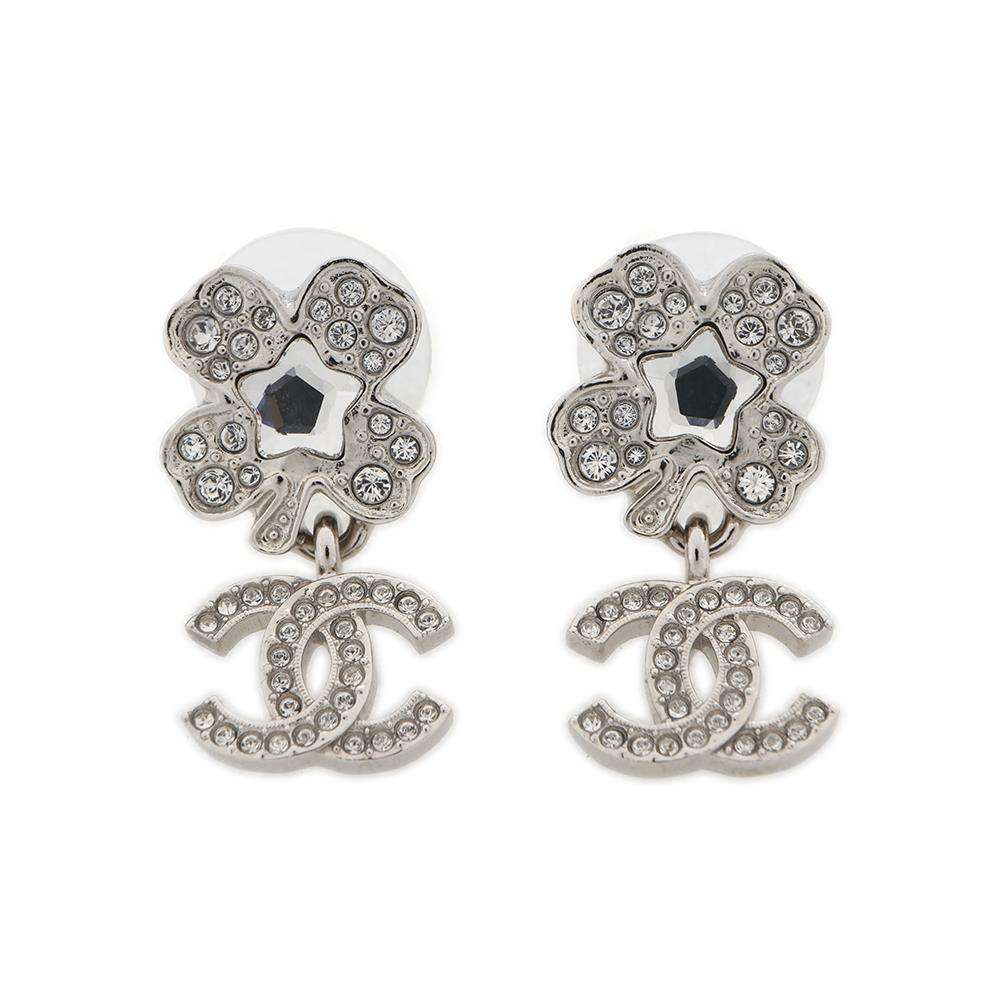 CHANEL 3連チェーンピアス　シルバー CHANEL シャネル ピアス トリプルココマーク チェーン フェイク
