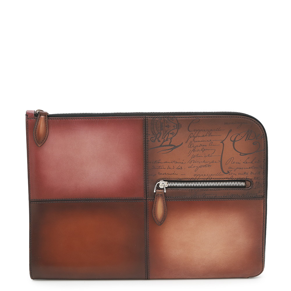 現行・美品BERLUTI ニノGMクラッチバッグ カリグラフィ スクリットレザー 現行・美品BERLUTI ニノGMクラッチバッグ カリグラフィ