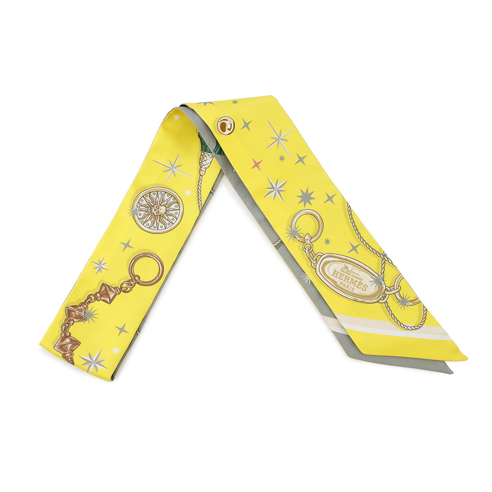 エルメス スカーフ ツイリー ブリッド・ドゥ・ガラ・アン・フルール2025春夏 エルメス スカーフ ツイリー ブリッド・ドゥ・ガラ・アン・フルール