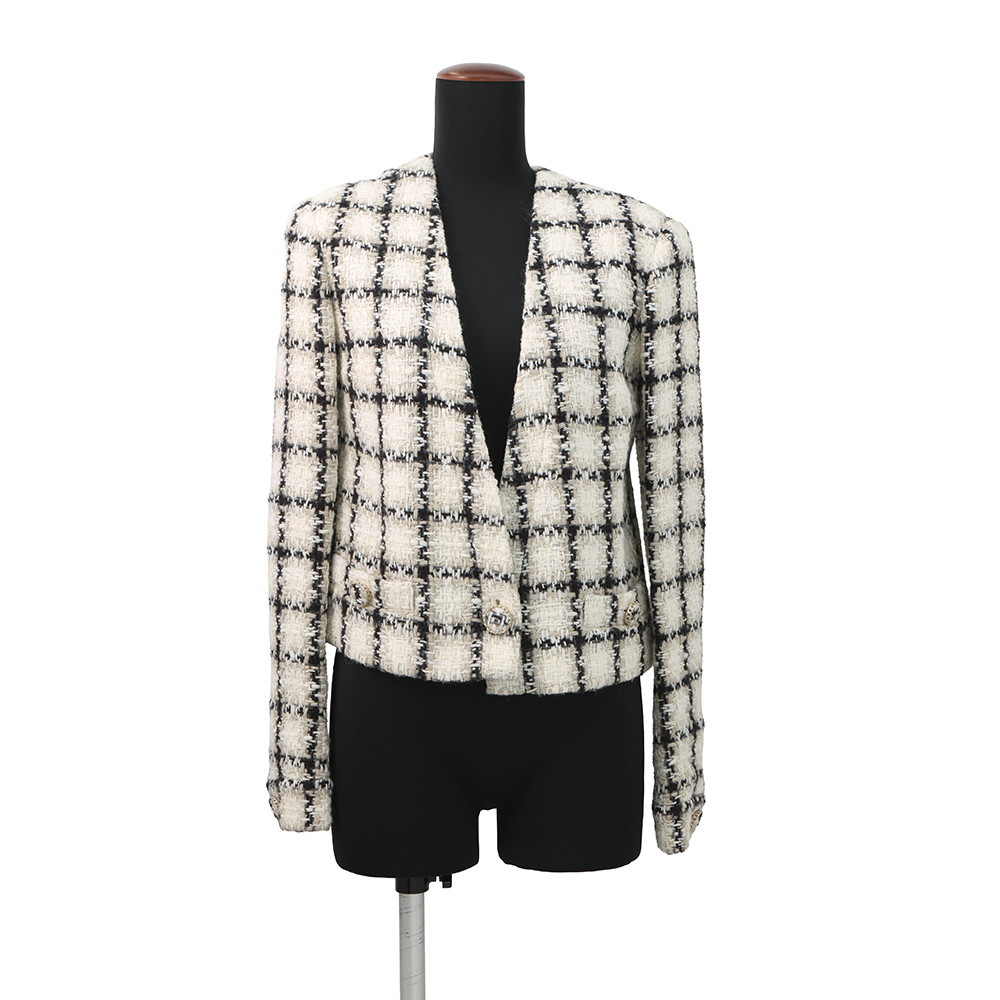 シャネル ジャケット ツイード ノーカラー ショート丈 レディースサイズ38 P62411V47773 CHANEL アパレル アウター 【安心保証】 【中古】 シャネル ジャケット レディース CHANEL|ギャラリーレア店