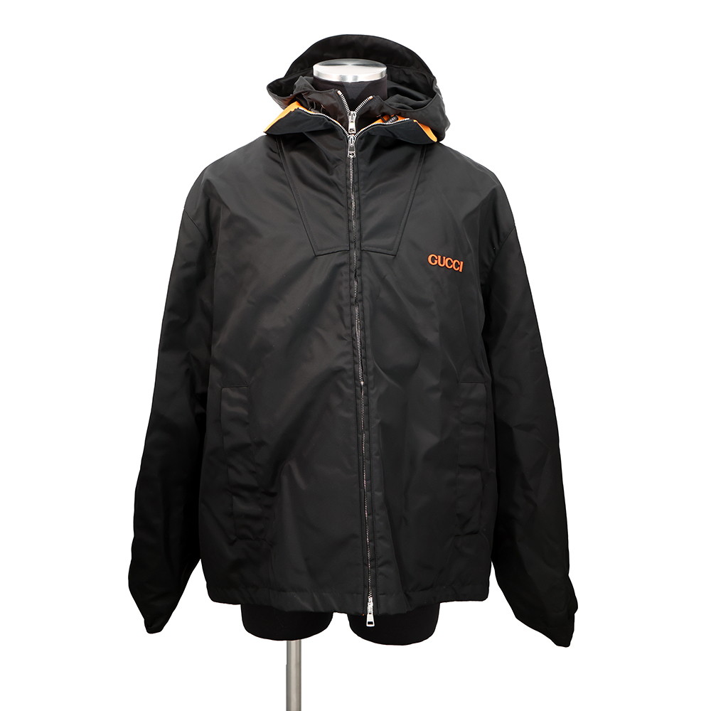 グッチ 上衣 継ぎ切れロゴタイプ ツイル ナイロン メンズ大きさ56 804964 GUCCI アウター 黒 【中古】  グッチ 上衣 メンズ GUCCI