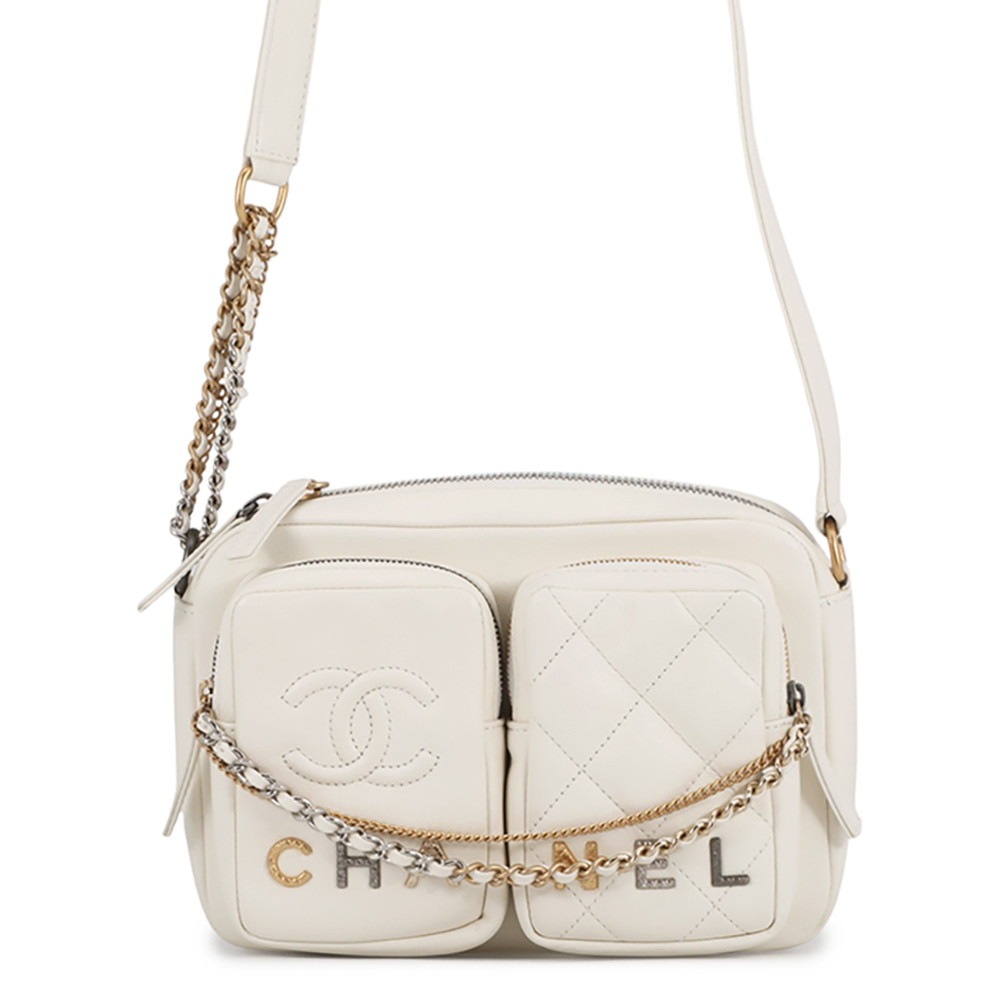 シャネル ショルダーバッグ カメラバッグ スモール ココマーク マトラッセ ラムスキン AS2923 CHANEL 白 【安心保証】 【中古】 シャネル バッグ レディース CHANEL BAG｜ギャラリーレア店 292,455円