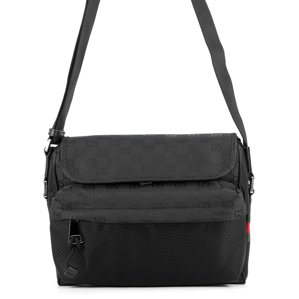 グッチ ショルダーバッグ 並み並み クロスボディバッグ GGナイロン 816820 GUCCI 御徒面子 黒 【中古】 グッチ 御徒面子 メンズ GUCCI BAG