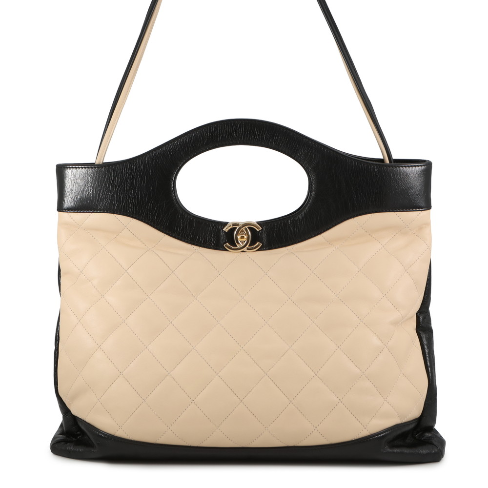 シャネル ハンドバック マトラッセ ココマーク 31 ラージ A57977 CHANEL 2wayショルダーバッグ 黒 【楽になること引きうける】 【中古】 シャネル 御徒面子 レディース CHANEL BAG