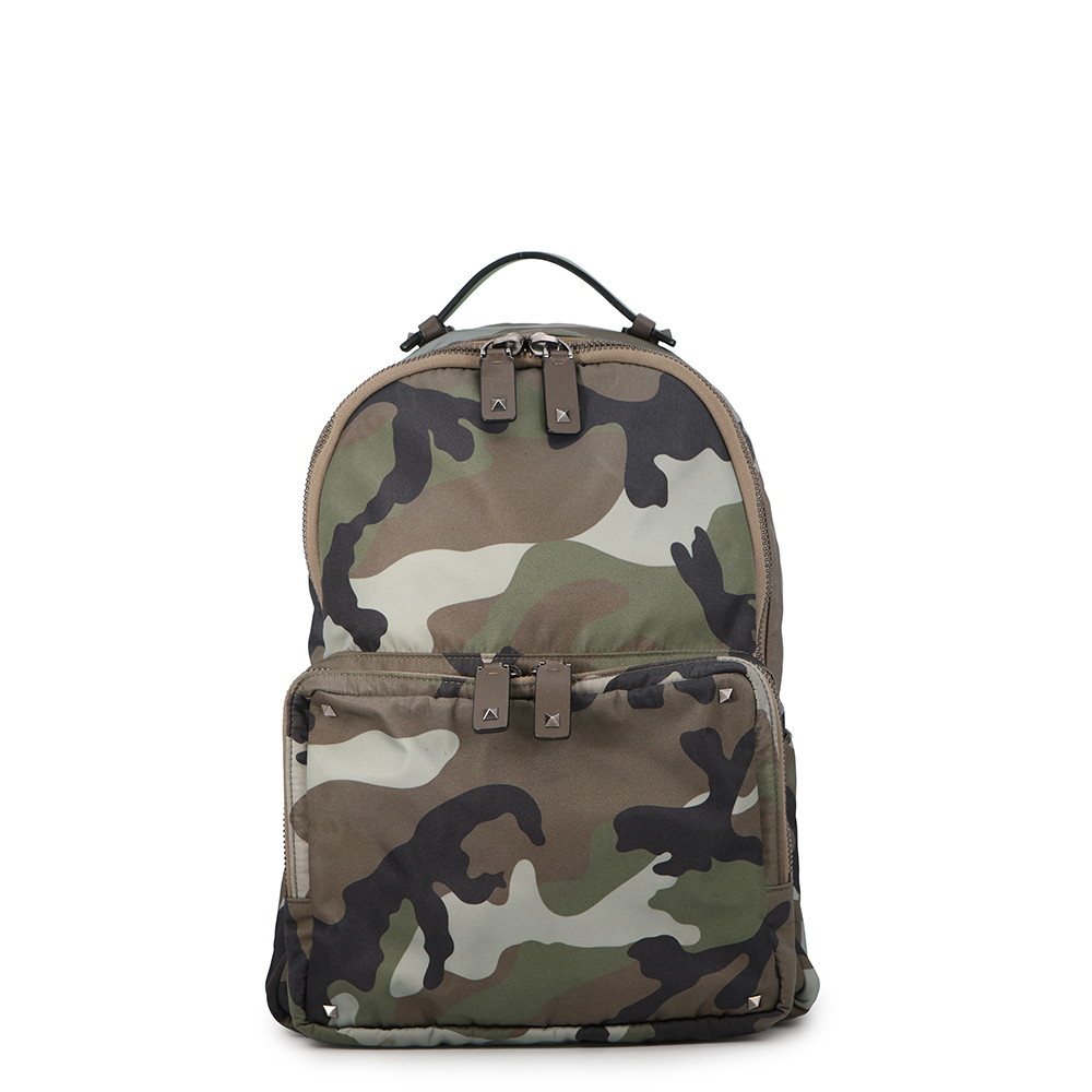 ヴァレンティノ リュック ロックスタッズ カモフラージュ バックパック ナイロン VALENTINO 【安心保証】 【中古】 ヴァレンティノ・ガラヴァーニ バッグ VALENTINO BAG|ギャラリーレア店