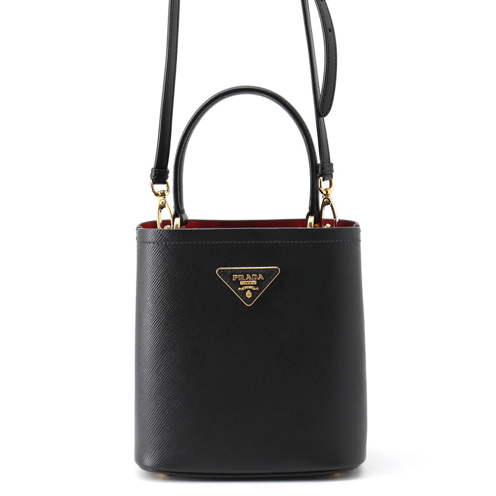 プラダ ハンドバック サフィアーノ パニエ なめし革 スモール 1BA217 PRADA 2wayショルダーバッグ 黒 【楽になること引き受ける】 【中古】 プラダ 御徒面子 プラダ レディース PRADA BAG