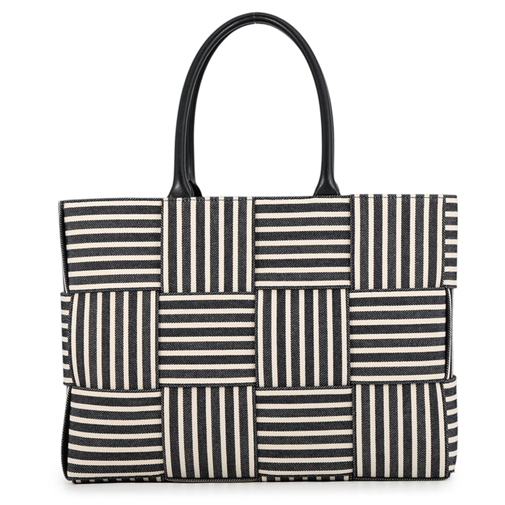 ボッテガヴェネタ トートバッグ マキシイントレチャート アルコトート ミディアム キャンバス 787336 BOTTEGA VENETA 【安心保証】 【中古】 ボッテガヴェネタ バッグ BOTTEGA VENETA BAG｜ギャラリーレア店 128,300円